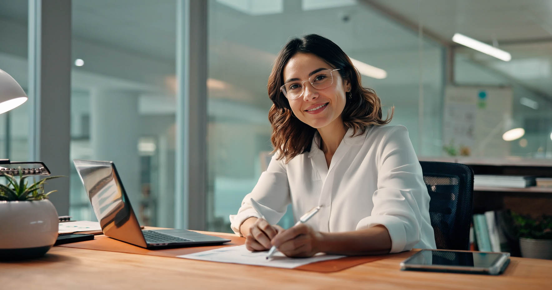 kaufm-mitarbeiter_web